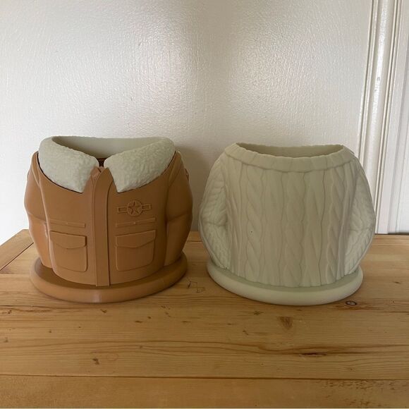 Cozy Duo: Cable Sweater & Aviator Jacket Planter Set - Perfect Grandma & Grandpa - Picture 3 of 13